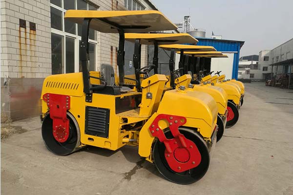 <a href='http://m.gangka.com.cn/product/77.html' target='_blank'>振動壓路機</a> <a href='http://m.gangka.com.cn/product/77.html' target='_blank'>振動壓路機</a>